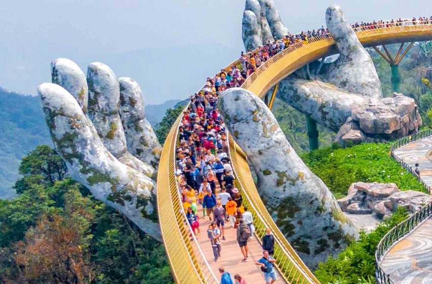 Day 6 : Danang – Bana Hill – Golden Brigde [B/L/]